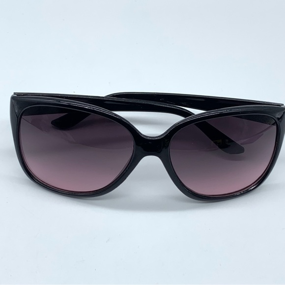 Cat Eye Sunglasses - Picture 8 of 9
